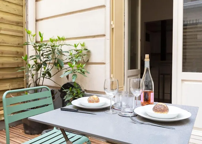 Apartamento Guestready - Lovely Bright Flat With Private Patio Paris