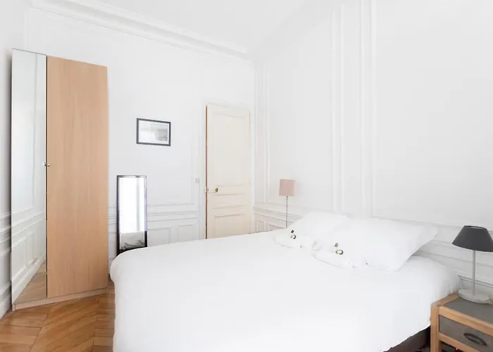 Apartamento Guestready - Lovely Bright Flat With Private Patio
