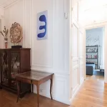 Apartman Guestready - Lovely Bright Flat With Private Patio Párizs