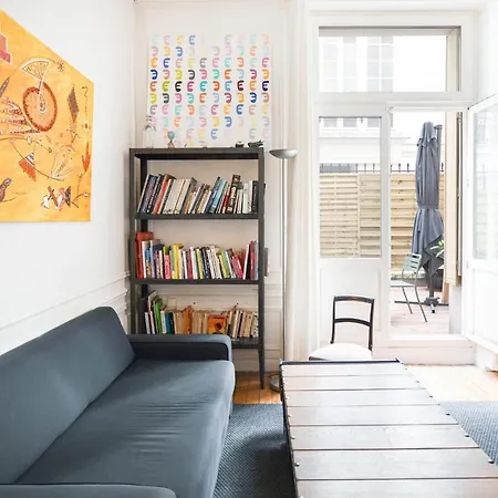 Guestready - Lovely Bright Flat With Private Patio Apartman Párizs